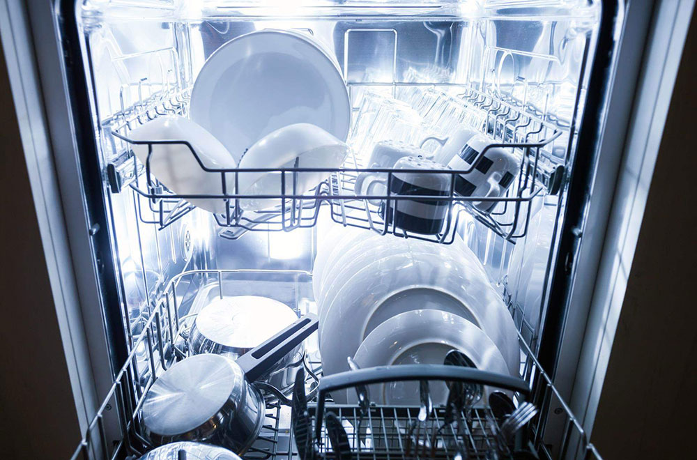 نحوه چیدن قابلمه ها و تابه ها در ماشین ظرفشویی