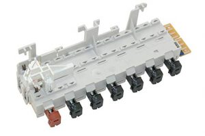 روشن نشدن ماشین ظرفشویی به علت خرابی برد الکترونیکی